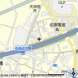 愛知県小牧市三ツ渕83周辺の地図