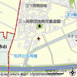 愛知県小牧市三ツ渕2239-1周辺の地図