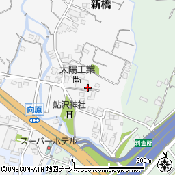 静岡県御殿場市新橋243周辺の地図
