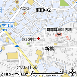 静岡県御殿場市新橋711-7周辺の地図