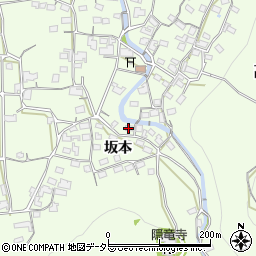 京都府綾部市高津町荒倉23-1周辺の地図