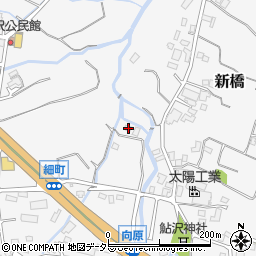 静岡県御殿場市新橋321-13周辺の地図