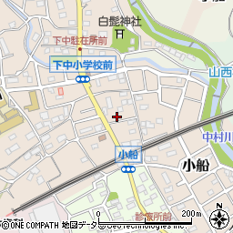 神奈川県小田原市小船84-12周辺の地図