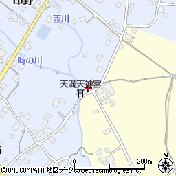 静岡県御殿場市印野2143-6周辺の地図