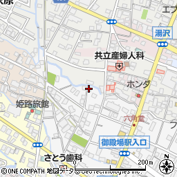 静岡県御殿場市新橋2057周辺の地図