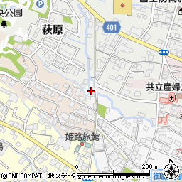 静岡県御殿場市新橋2066周辺の地図