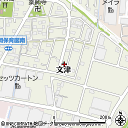 愛知県小牧市文津680周辺の地図