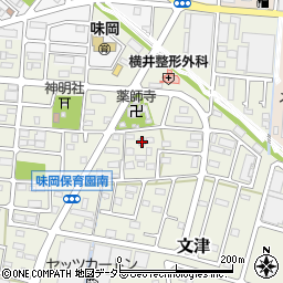 愛知県小牧市文津745周辺の地図