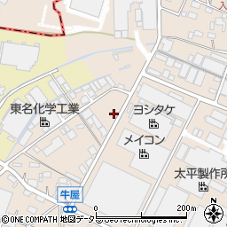 愛知県小牧市入鹿出新田727周辺の地図