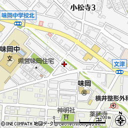愛知県小牧市小松寺4丁目107周辺の地図