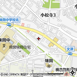 愛知県小牧市小松寺4丁目24周辺の地図