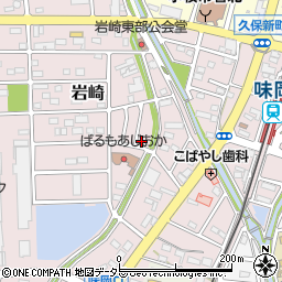 愛知県小牧市岩崎246-1周辺の地図