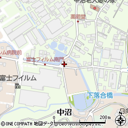 武井理容店周辺の地図