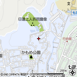 神奈川県鎌倉市七里ガ浜1丁目13周辺の地図