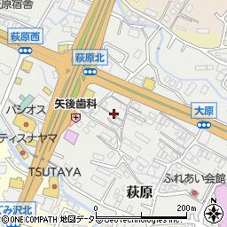 静岡県御殿場市萩原208周辺の地図