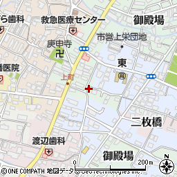 静岡県御殿場市御殿場6周辺の地図