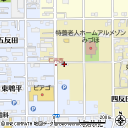 愛知県一宮市三条四反田1周辺の地図