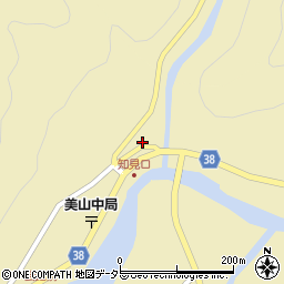 京都美山 料理旅館 枕川楼周辺の地図