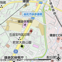 鎌倉警察署周辺の地図