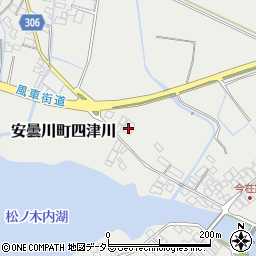 滋賀県高島市安曇川町四津川698周辺の地図