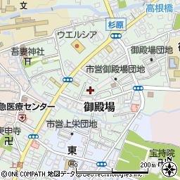 静岡県御殿場市御殿場556周辺の地図