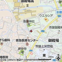 静岡県御殿場市御殿場182-1周辺の地図