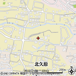 静岡県御殿場市北久原553-2周辺の地図