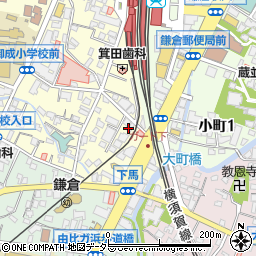 丸七百貨店有限会社周辺の地図