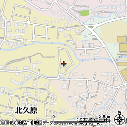 静岡県御殿場市北久原556-16周辺の地図