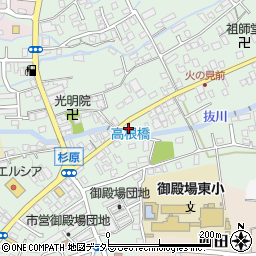 静岡県御殿場市御殿場76周辺の地図