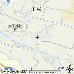 静岡県御殿場市仁杉181周辺の地図