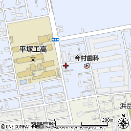神奈川県平塚市黒部丘7-38周辺の地図