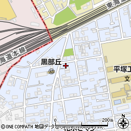 神奈川県平塚市黒部丘21-37周辺の地図