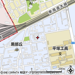 神奈川県平塚市黒部丘18周辺の地図