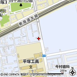 神奈川県平塚市黒部丘10-12周辺の地図