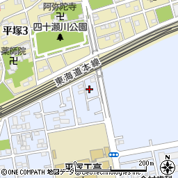 神奈川県平塚市黒部丘10-37周辺の地図