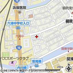 神奈川県横浜市金沢区柳町18周辺の地図