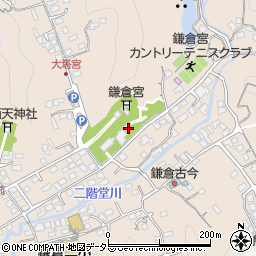 鎌倉宮宝物殿周辺の地図