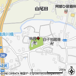静岡県御殿場市山之尻742周辺の地図
