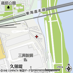 神奈川県平塚市久領堤3-22周辺の地図