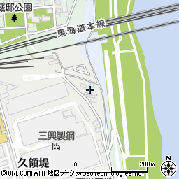 神奈川県平塚市久領堤3-23周辺の地図