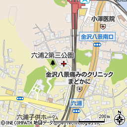 神奈川県横浜市金沢区瀬戸13-21周辺の地図