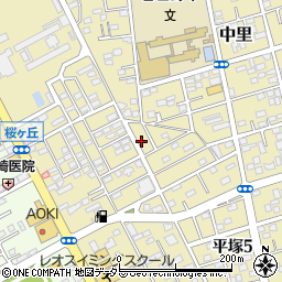 神奈川県平塚市中里28-5周辺の地図