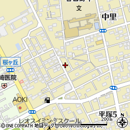 神奈川県平塚市中里28周辺の地図