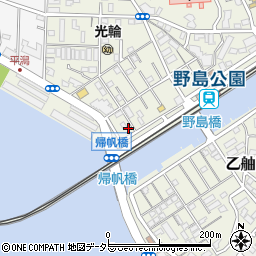 神奈川県横浜市金沢区平潟町30-7周辺の地図