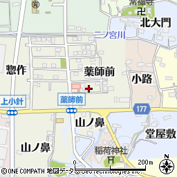 愛知県犬山市薬師前3-9周辺の地図