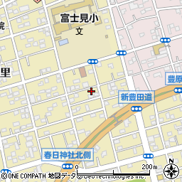 神奈川県平塚市中里12-21周辺の地図