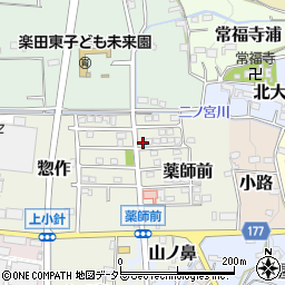 愛知県犬山市薬師前21-15周辺の地図