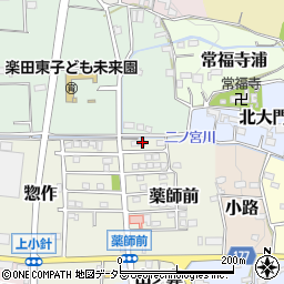 愛知県犬山市薬師前21-25周辺の地図
