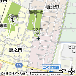 愛知県犬山市藪畔4-1周辺の地図